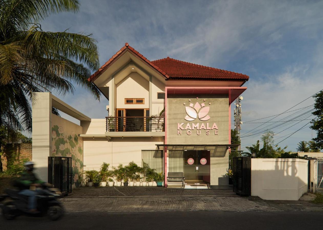Хостел Kamala House Tugu Экстерьер фото